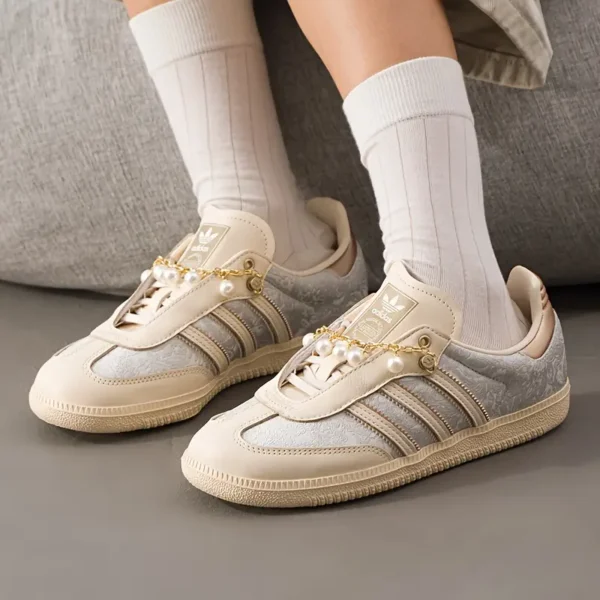 2f81d013-79c6-46e8-828e-1d3d8e55a0fc Adidas Women's Originals Superstar Sneakers